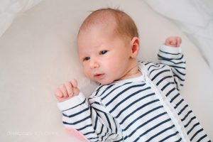 Neugeborenenfotoshooting zu Hause