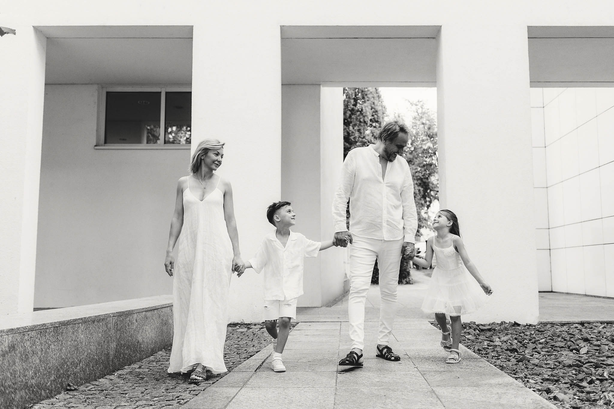 Familienfotografie schwarz-weiß